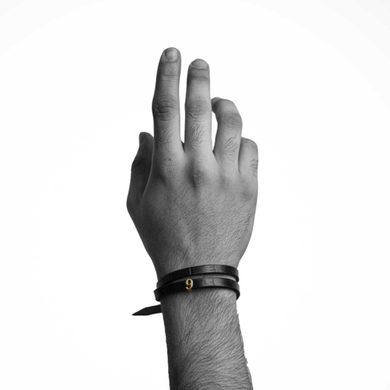 دستبند مردانه طلا چرم عدد 9