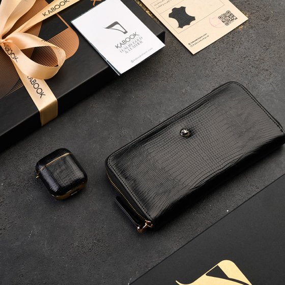 ست ایرپاد و کیف پول زنانه چرم مشکی لیزارد