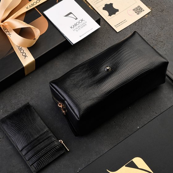 ست کیف آرایشی زنانه و کیف کارت زیپی چرم مشکی لیزارد