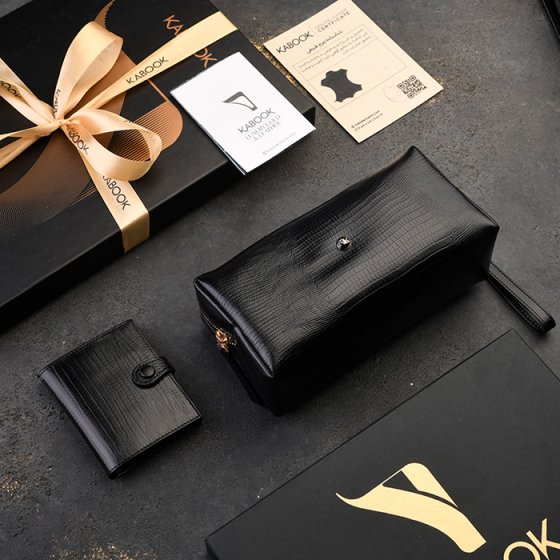 ست کیف آرایشی زنانه و کیف کارت 4لت چرم مشکی لیزارد