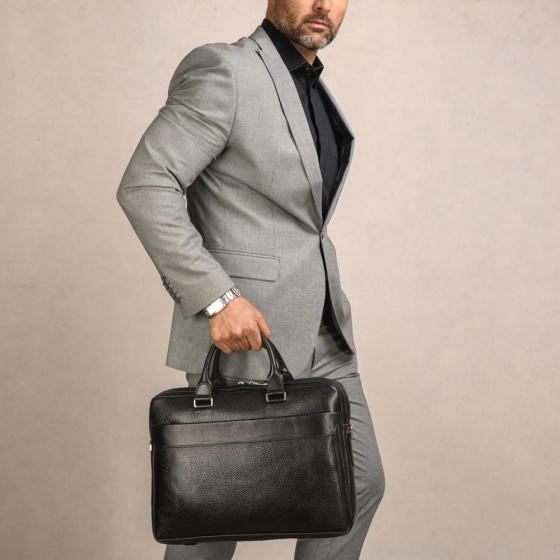 کیف اداری طرح دیاکو چرم مشکی فلوتر