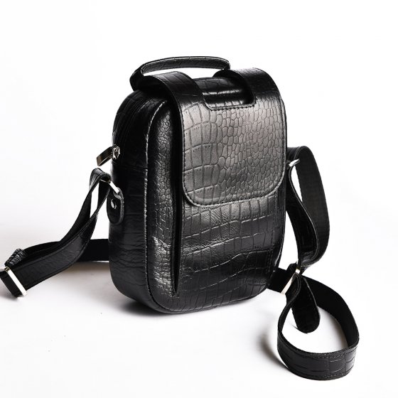 کیف کراس بادی مردانه طرح اسپرت چرم کروکودیل مشکی