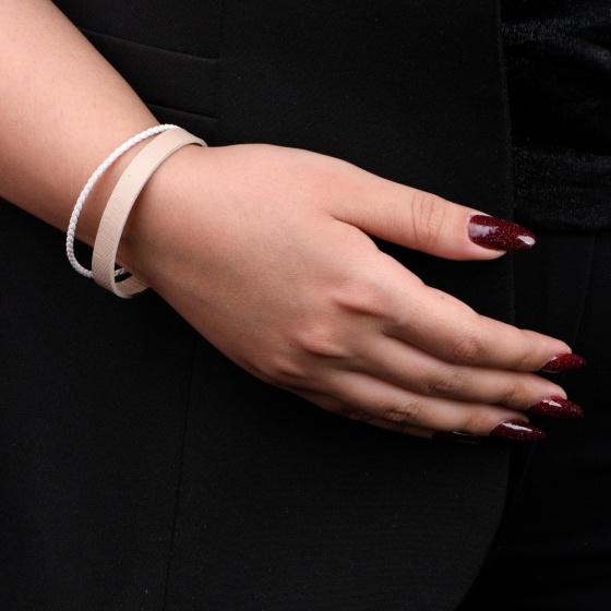 دستبند چرم 67 زنانه کرم