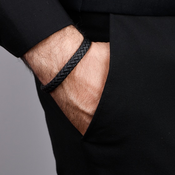 دستبند مردانه بافت مشکی پهن