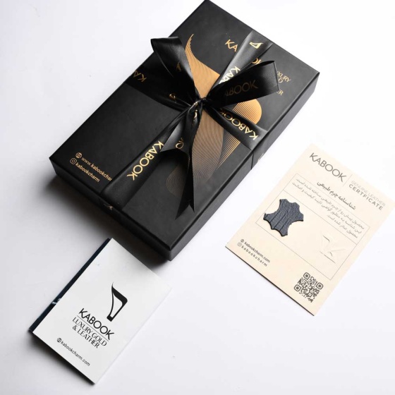 قاب آیفون 13 چرم سورمه ای لیزارد